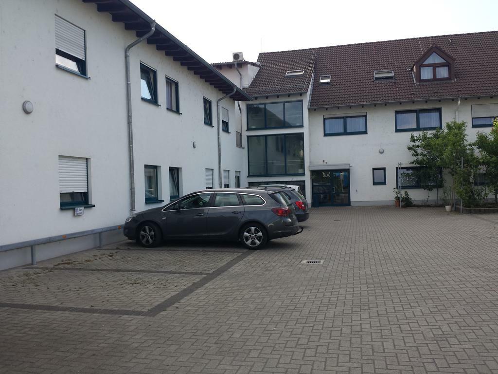 Hotel Am Exerzierplatz マンハイム エクステリア 写真